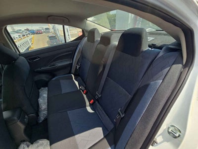 2025 Nissan Versa 4p Advance L4/1.6 Aut