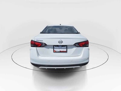 2025 Nissan Versa 4p Advance L4/1.6 Aut