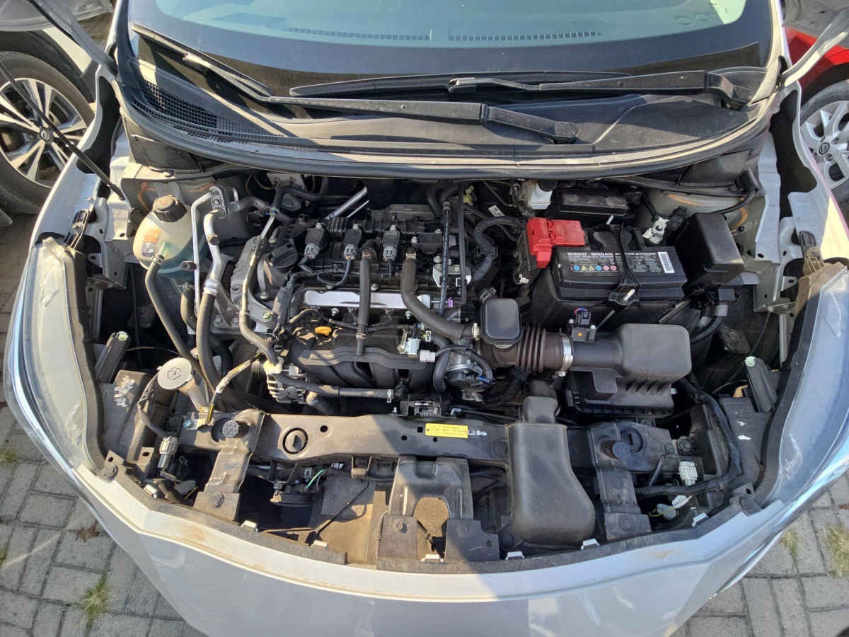 2024 Nissan Versa 4p Sense L4/1.6 Man