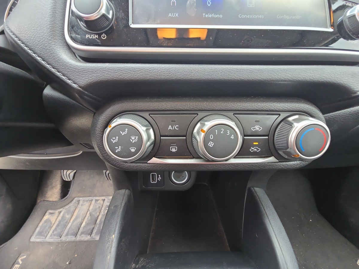 2024 Nissan Versa 4p Sense L4/1.6 Man