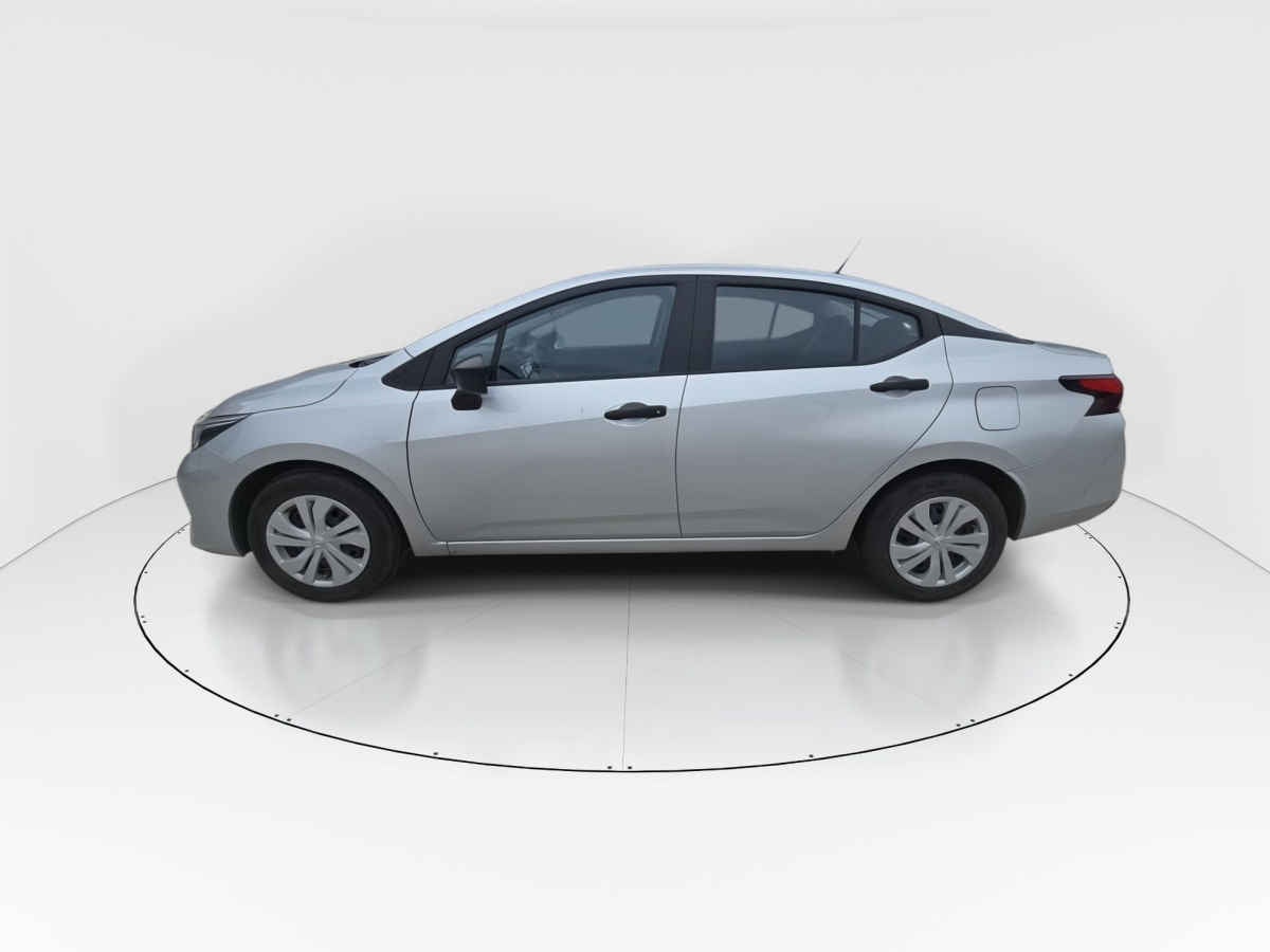 2024 Nissan Versa 4p Sense L4/1.6 Man
