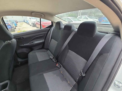 2024 Nissan Versa 4p Sense L4/1.6 Man