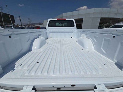 2026 Nissan Pick Up NP300 2p L4/2.5 Man A/A