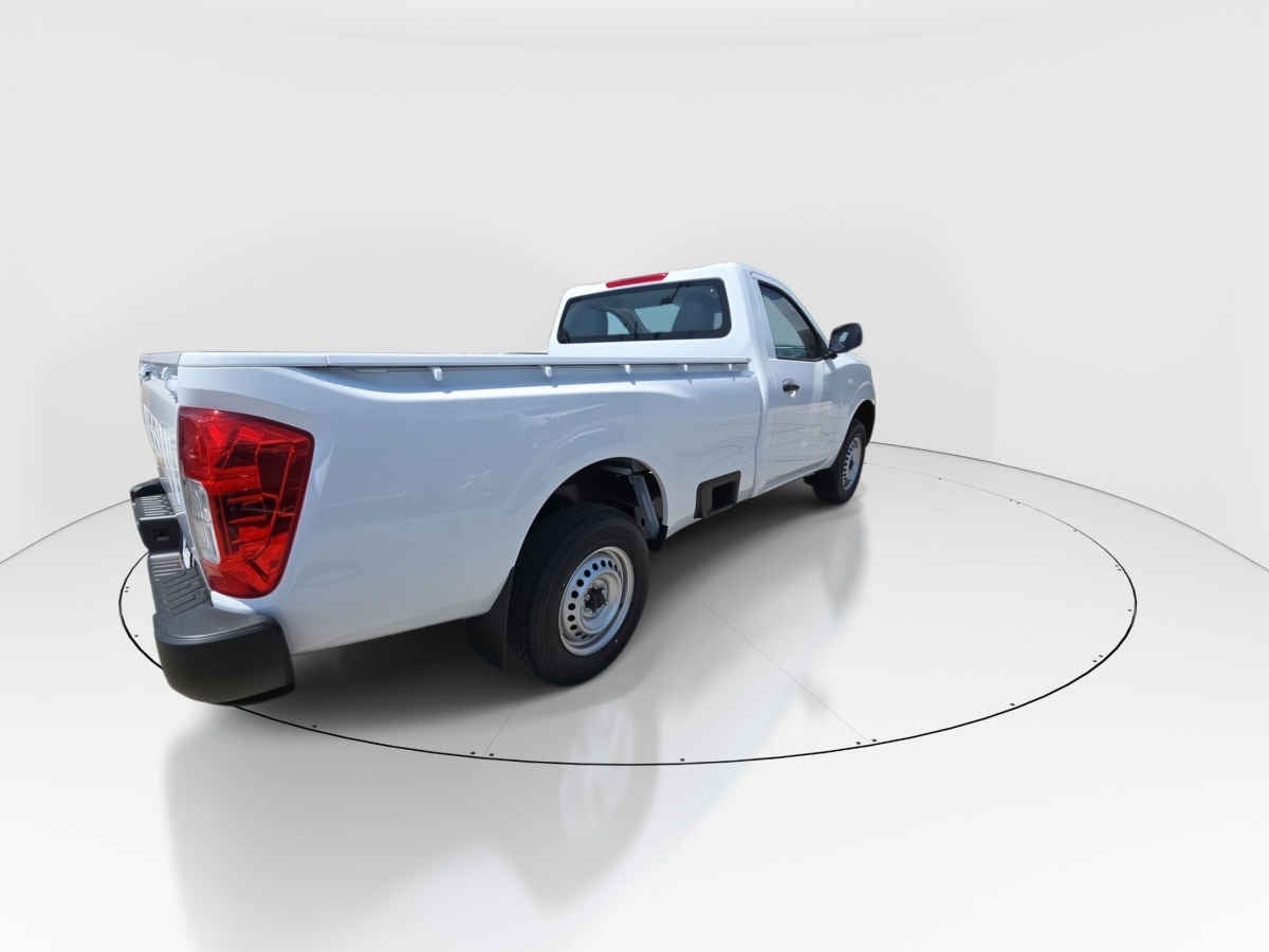 2026 Nissan Pick Up NP300 2p L4/2.5 Man A/A