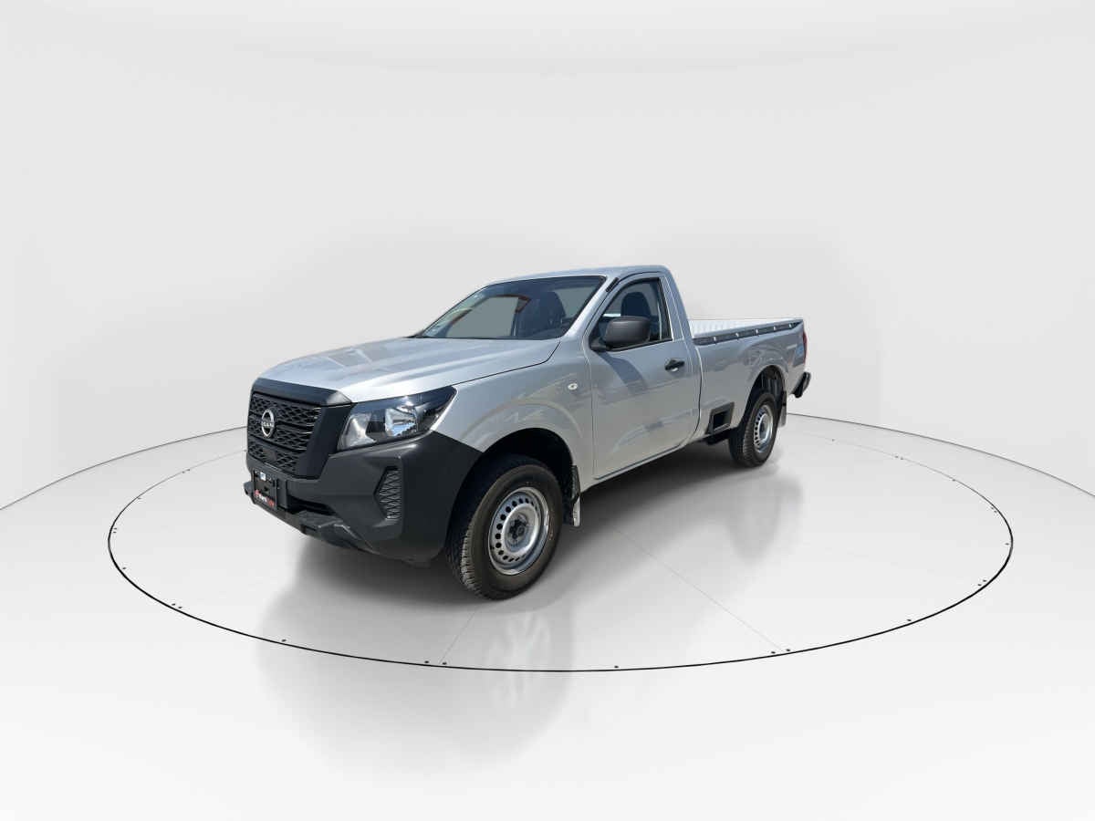 2026 Nissan Pick Up NP300 2p L4/2.5 Man A/A