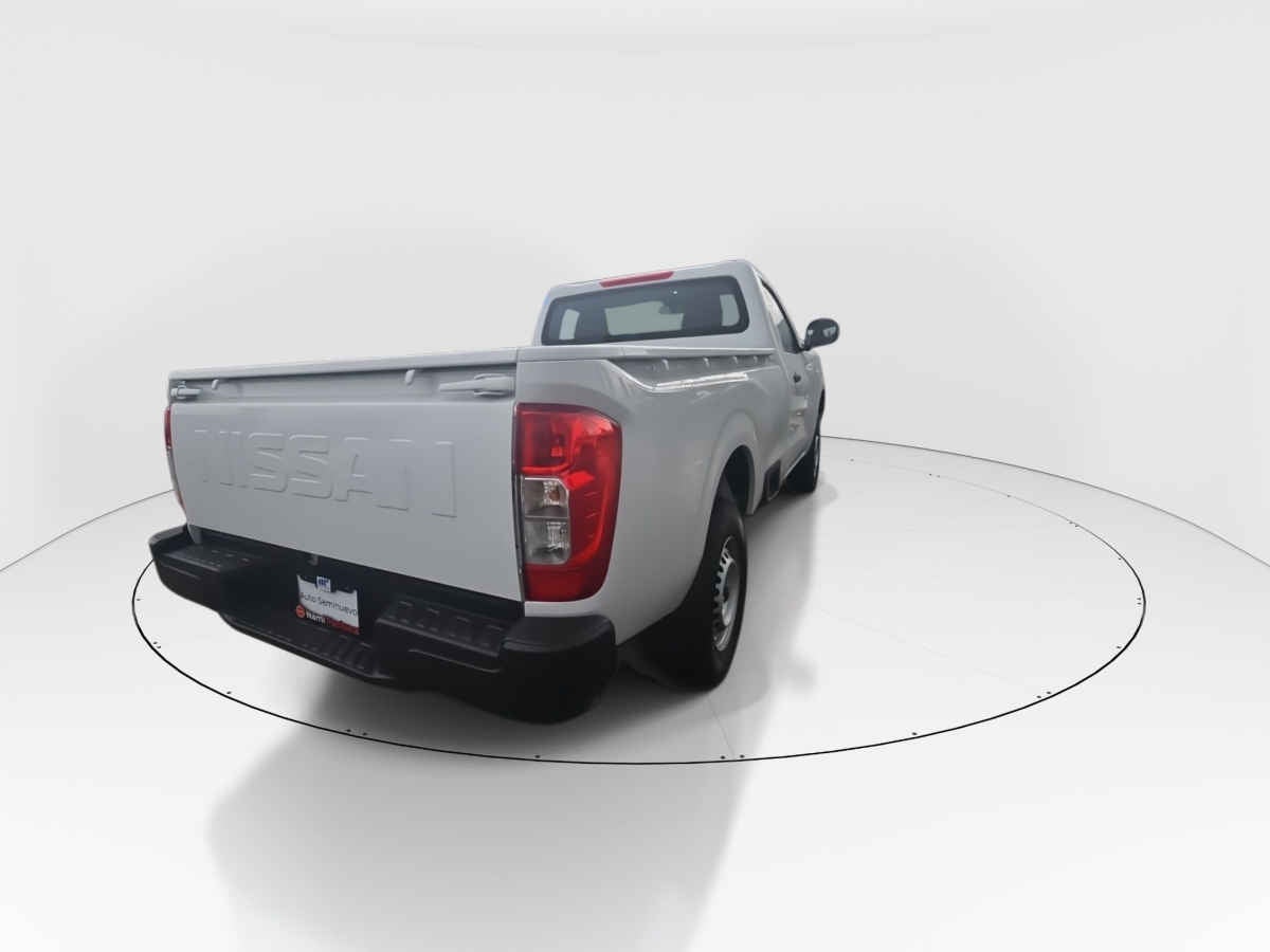 2026 Nissan Pick Up NP300 2p L4/2.5 Man A/A