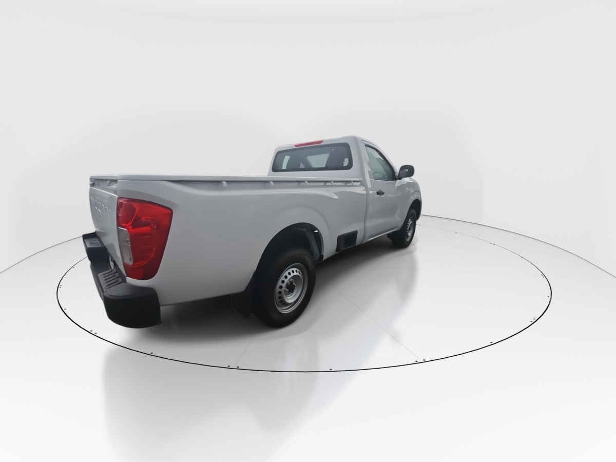 2026 Nissan Pick Up NP300 2p L4/2.5 Man A/A