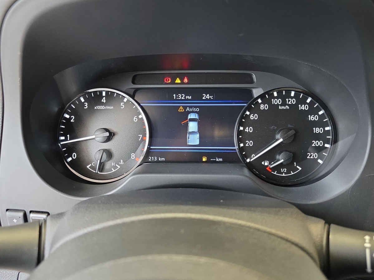 2026 Nissan Frontier 4p LE L4/2.5 Man