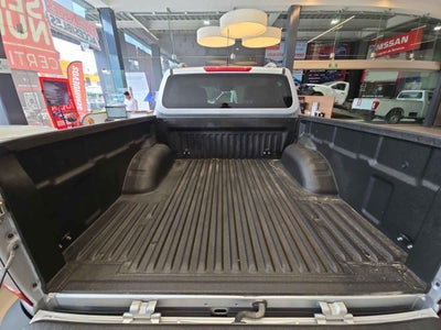 2026 Nissan Frontier 4p LE L4/2.5 Man