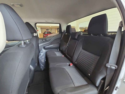 2026 Nissan Frontier 4p LE L4/2.5 Man
