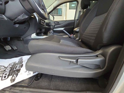2026 Nissan Frontier 4p LE L4/2.5 Man