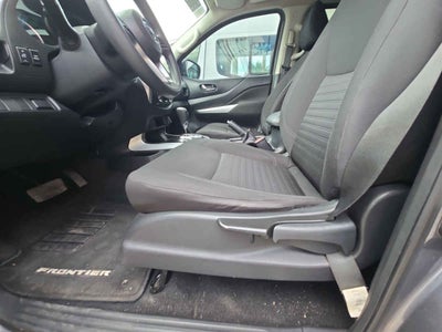 2022 Nissan Frontier 4p LE L4/2.5 Aut