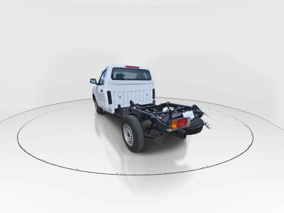 2026 Nissan Chasis Cabina NP300 2p L4/2.5 Man A/A VDC