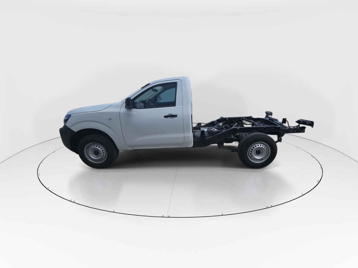 2026 Nissan Chasis Cabina NP300 2p L4/2.5 Man A/A VDC