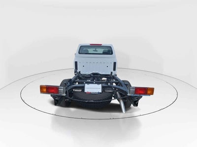 2026 Nissan Chasis Cabina NP300 2p L4/2.5 Man A/A VDC