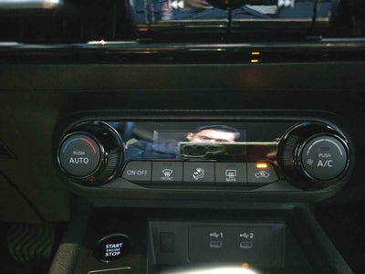 2025 Nissan Kicks 5p Advance L4/2.0 Aut