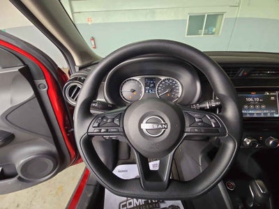2025 Nissan Kicks 5p Play Advance L4/1.6 Aut