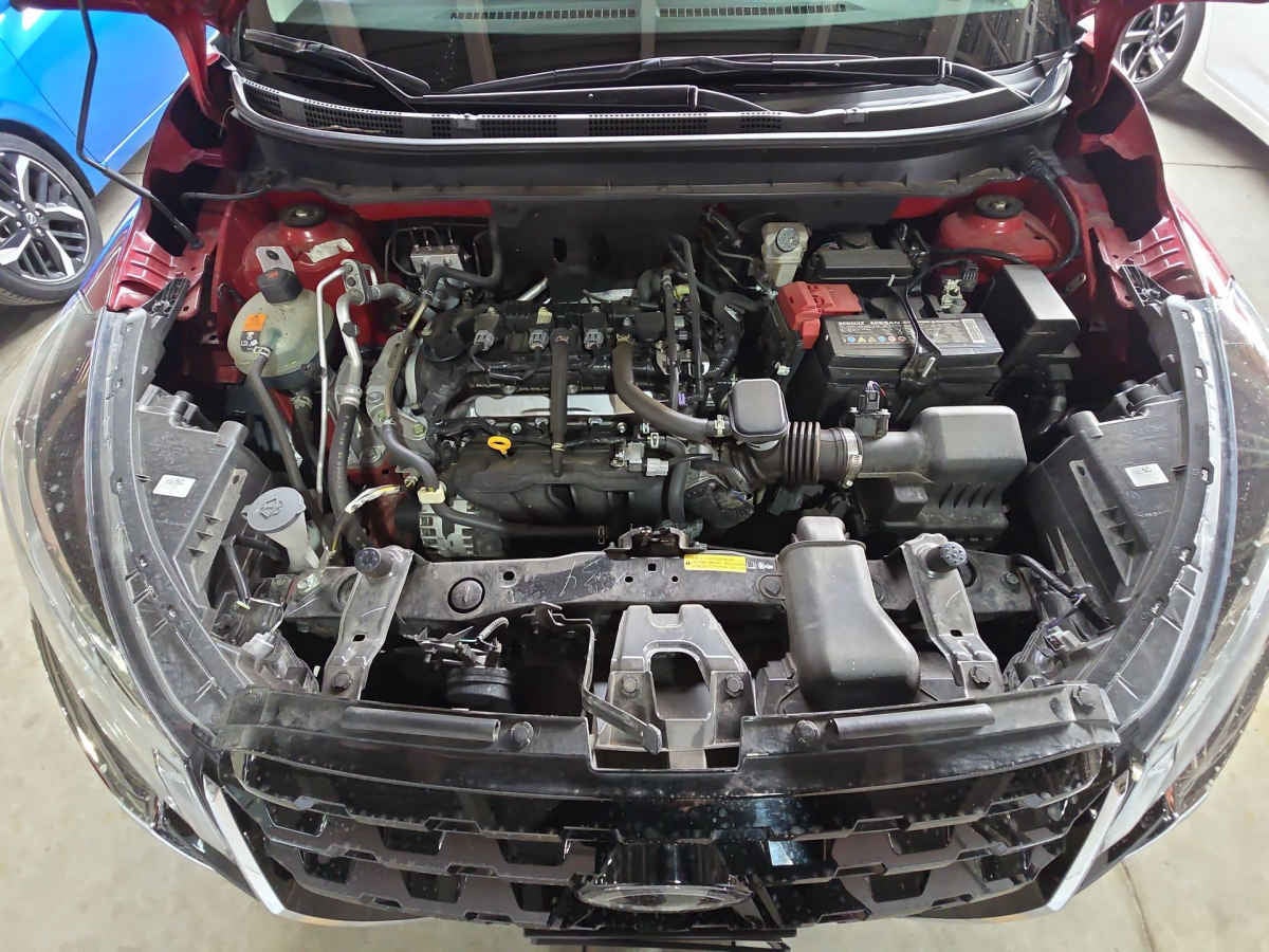 2025 Nissan Kicks 5p Play Advance L4/1.6 Aut