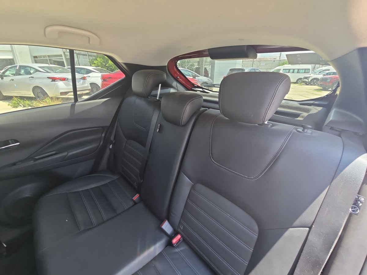 2024 Nissan Kicks 5p Platinum L4/1.6 Aut