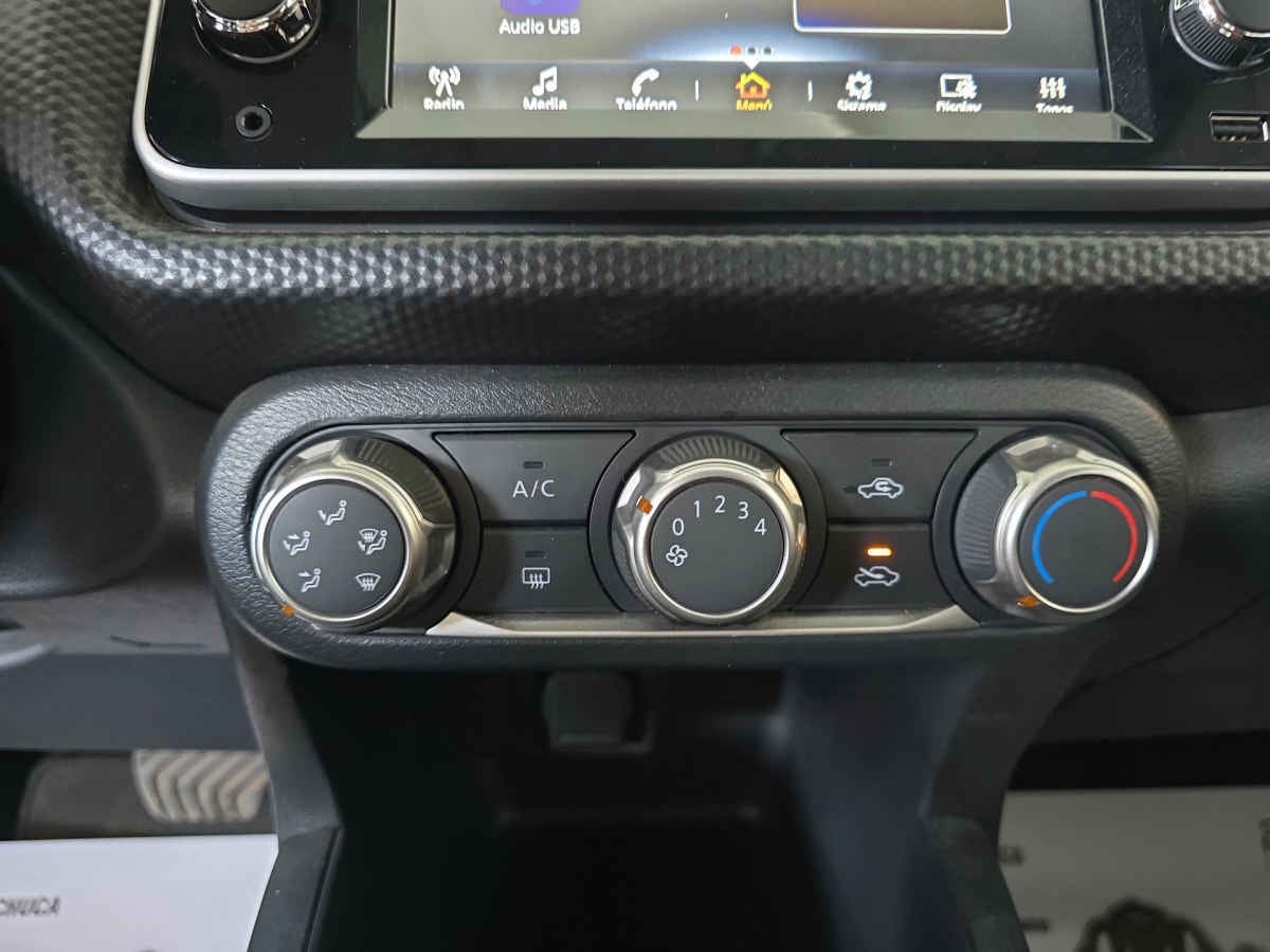 2025 Nissan Kicks 5p Play Advance L4/1.6 Aut
