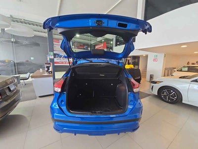 2025 Nissan Kicks 5p Play Advance L4/1.6 Aut