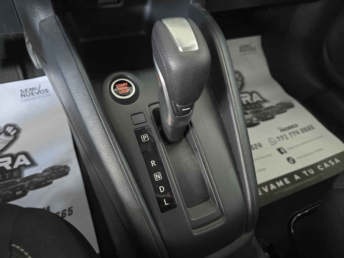 2025 Nissan Kicks 5p Play Advance L4/1.6 Aut