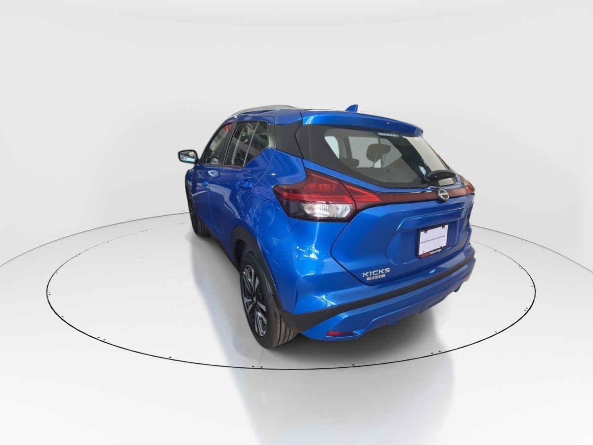 2025 Nissan Kicks 5p Play Advance L4/1.6 Aut