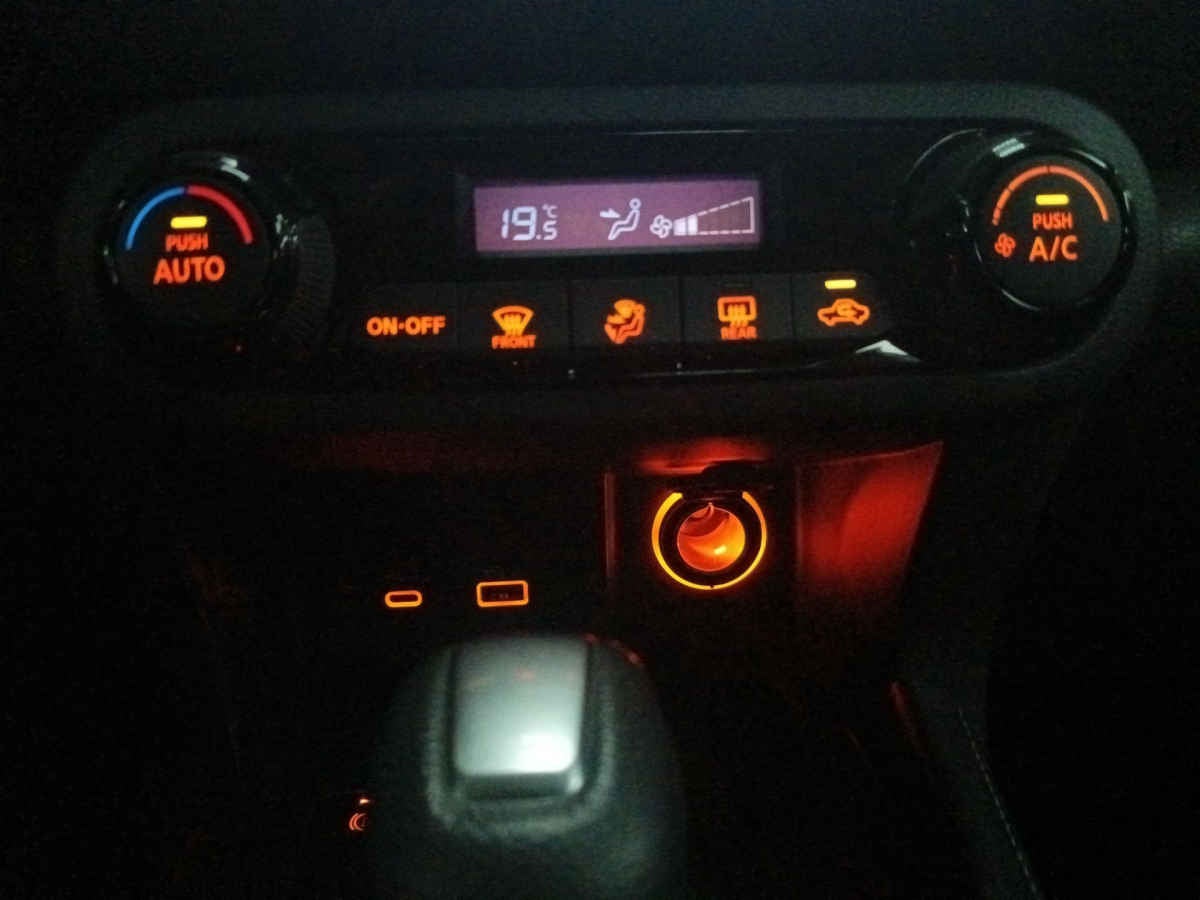 2024 Nissan Kicks 5p Platinum L4/1.6 Aut