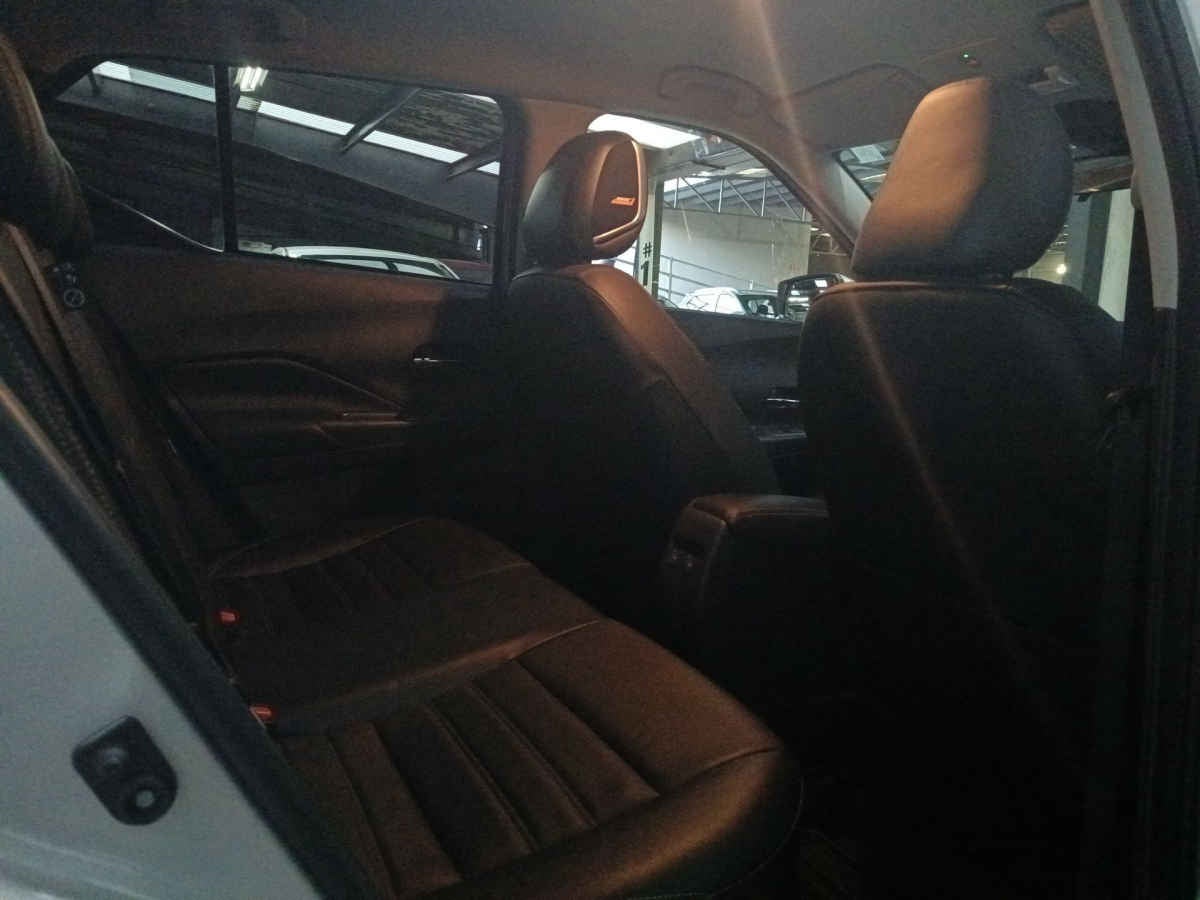 2024 Nissan Kicks 5p Platinum L4/1.6 Aut