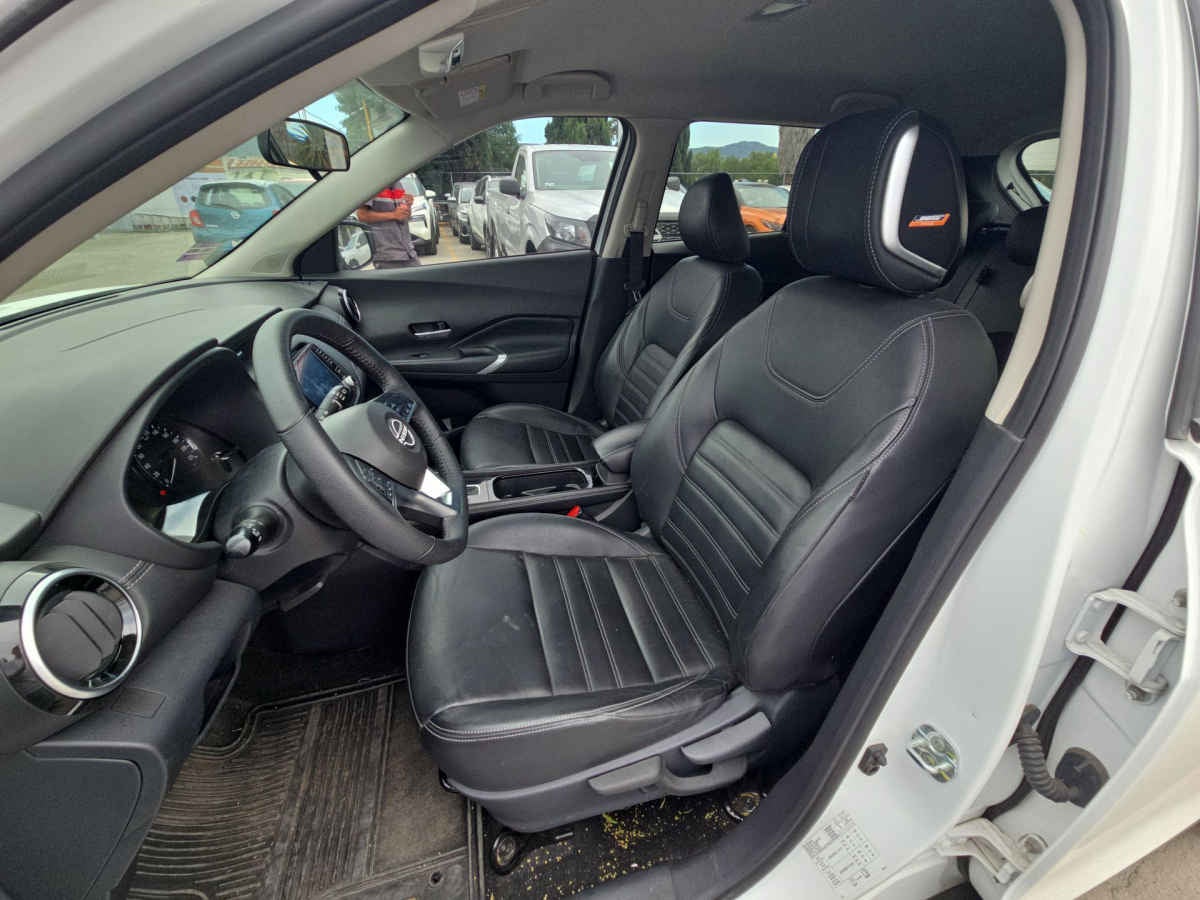 2024 Nissan Kicks 5p Exclusive L4/1.6 Aut