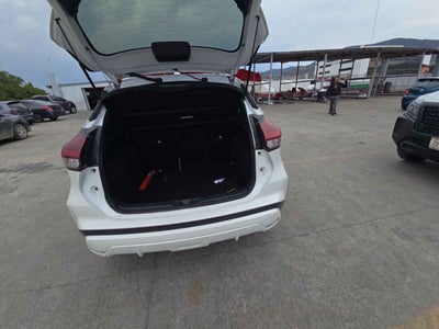 2024 Nissan Kicks 5p Exclusive L4/1.6 Aut