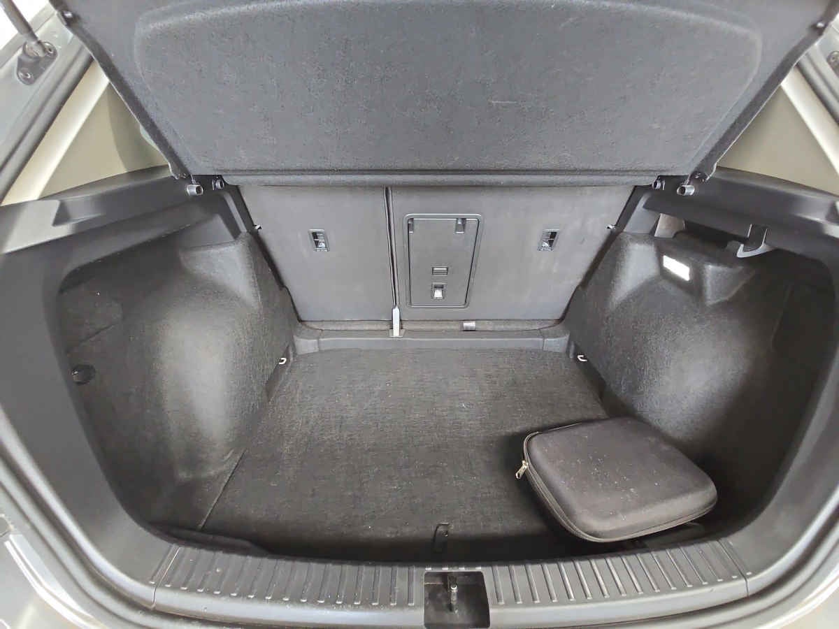 2024 Volkswagen Taos 5p Comfortline L4/1.4/T Aut