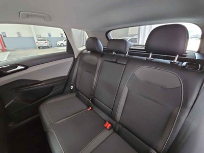 2024 Volkswagen Taos 5p Comfortline L4/1.4/T Aut