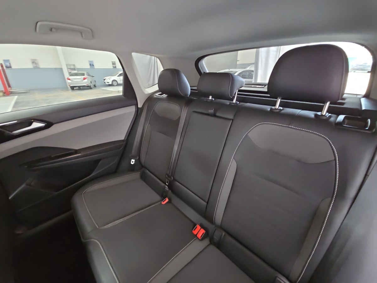 2024 Volkswagen Taos 5p Comfortline L4/1.4/T Aut