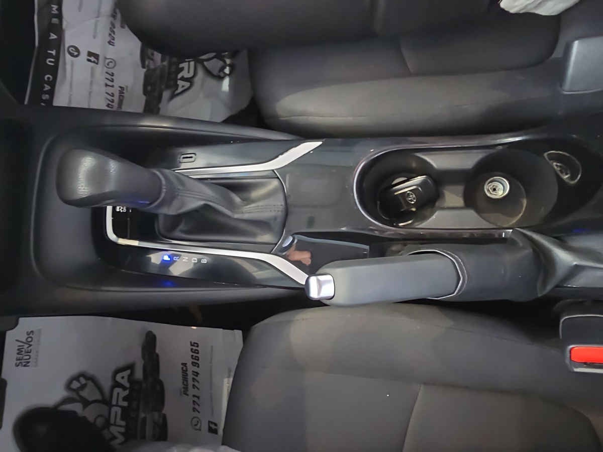 2021 Toyota Corolla 4p LE L4/1.8 Aut