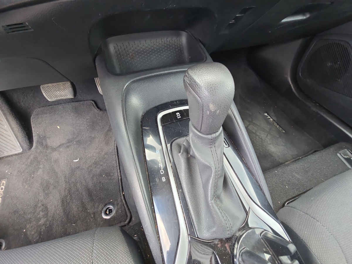 2021 Toyota Corolla 4p Base L4/1.8 Aut