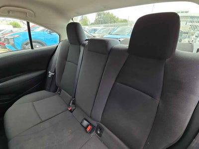 2021 Toyota Corolla 4p Base L4/1.8 Aut