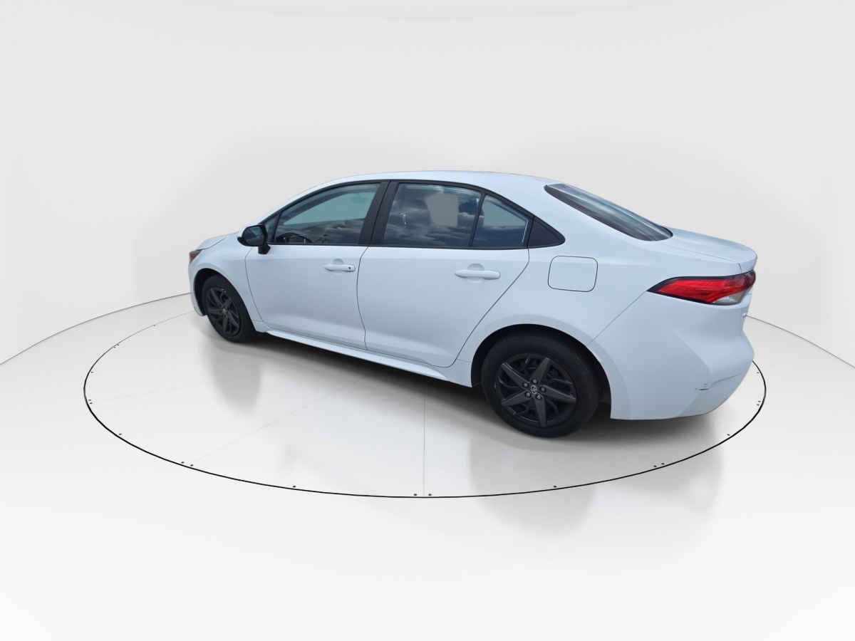 2021 Toyota Corolla 4p Base L4/1.8 Aut