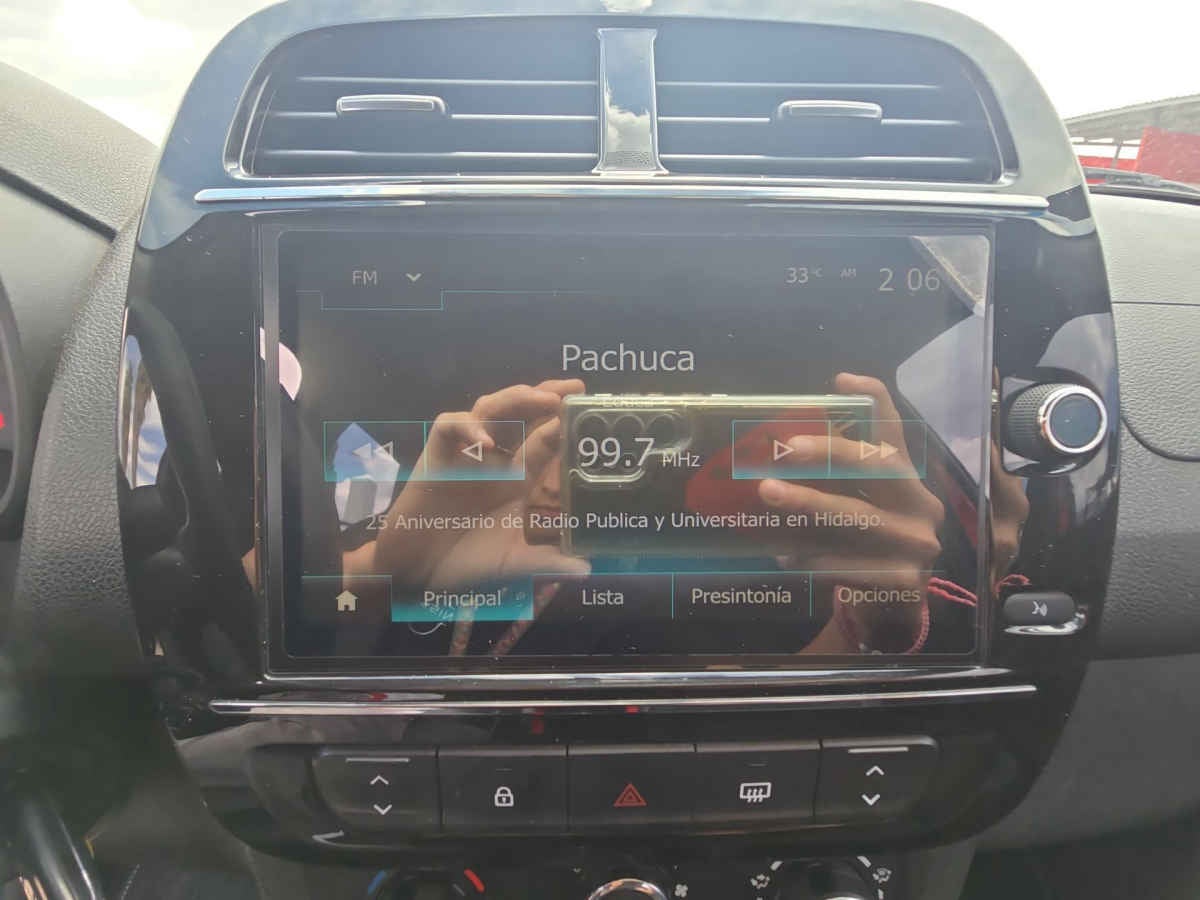 2023 Renault Kwid 5p Iconic L3/1.0 Man