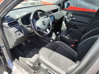 2024 Renault Duster 5p Intens L4/1.6/T Man