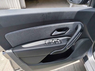 2024 Renault Duster 5p Intens L4/1.6/T Man