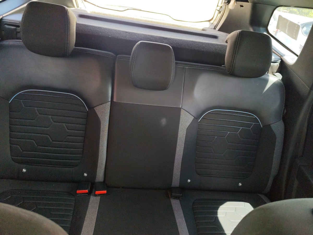 2024 Renault Duster 5p Intens L4/1.6/T Man