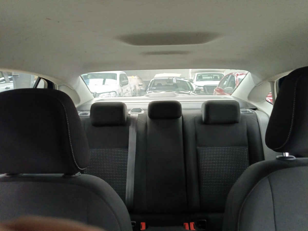 2021 Volkswagen Virtus 4p L4/1.6 Aut