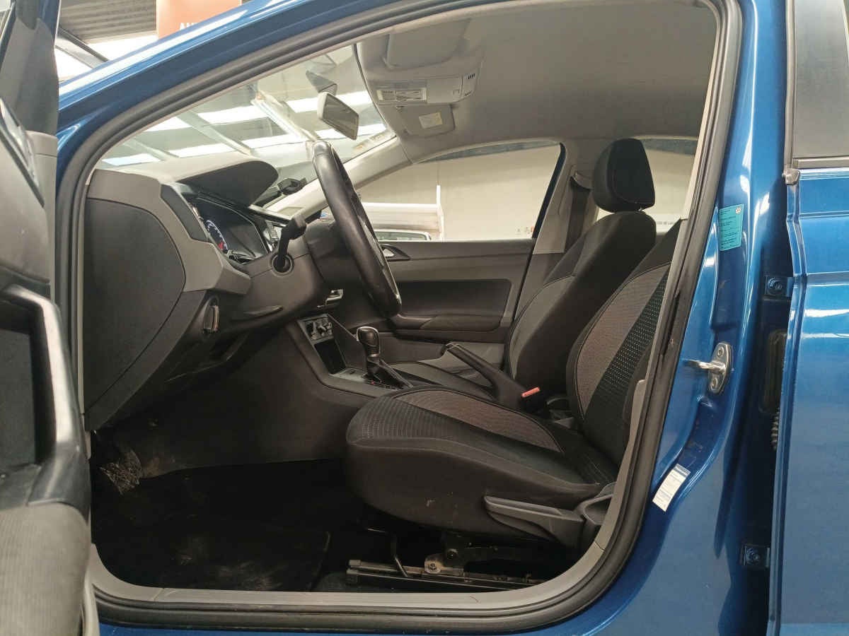 2021 Volkswagen Virtus 4p L4/1.6 Aut