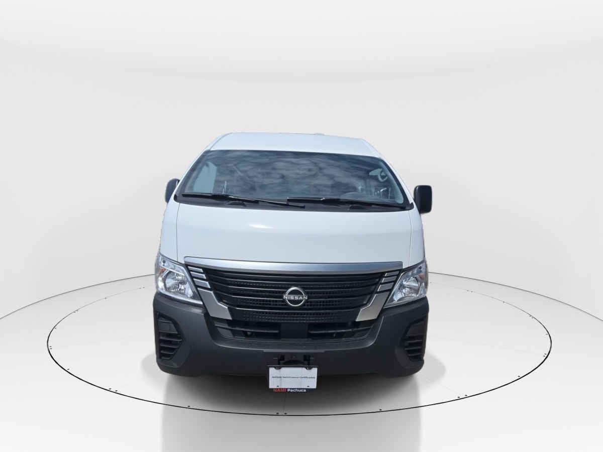 2026 Nissan Urvan 4p Amplia L4/2.5 Man