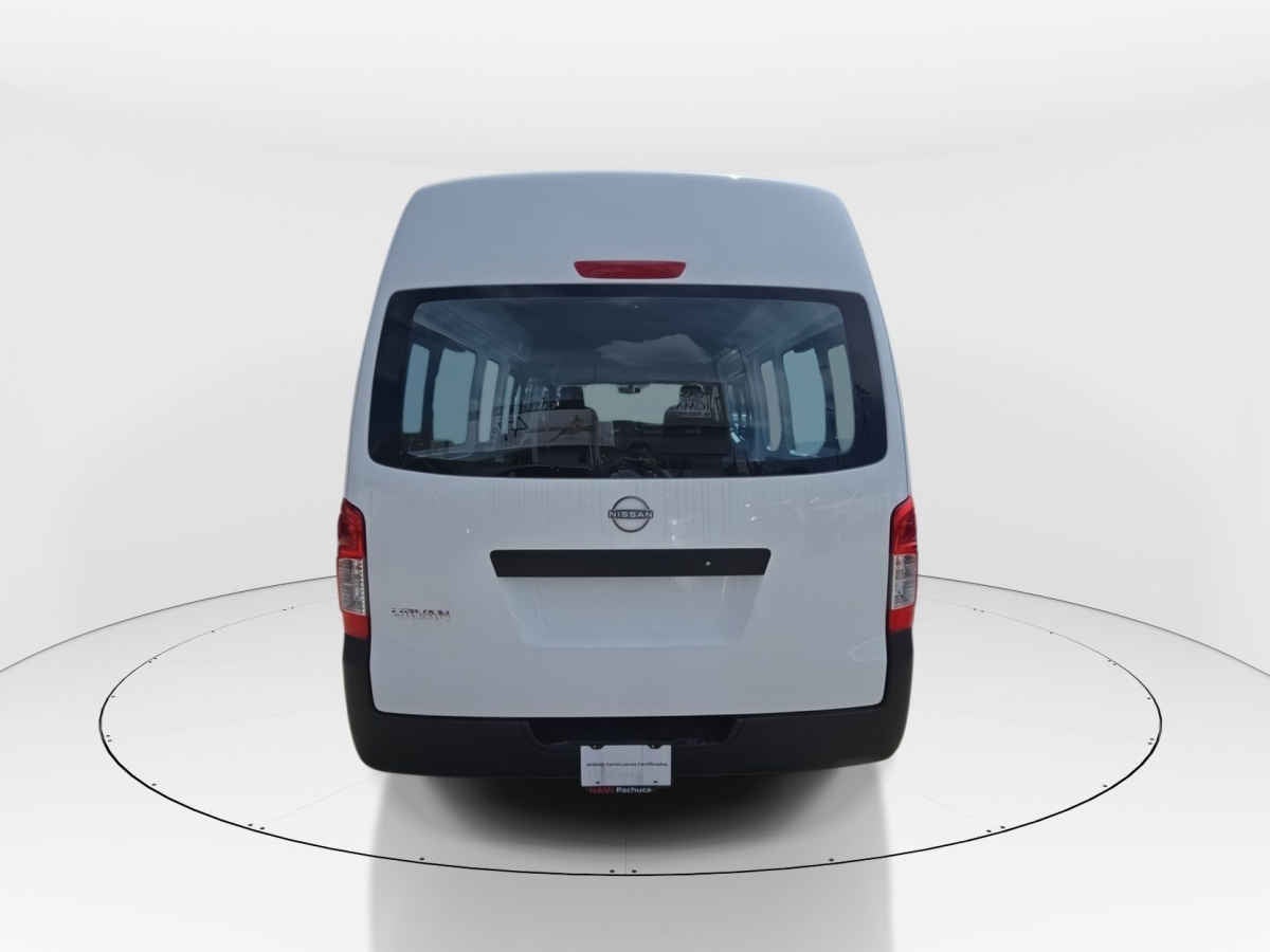 2026 Nissan Urvan 4p Amplia L4/2.5 Man