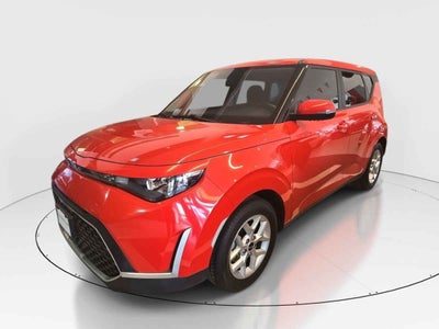 2024 Kia Soul 5p LX L4/1.6 Aut