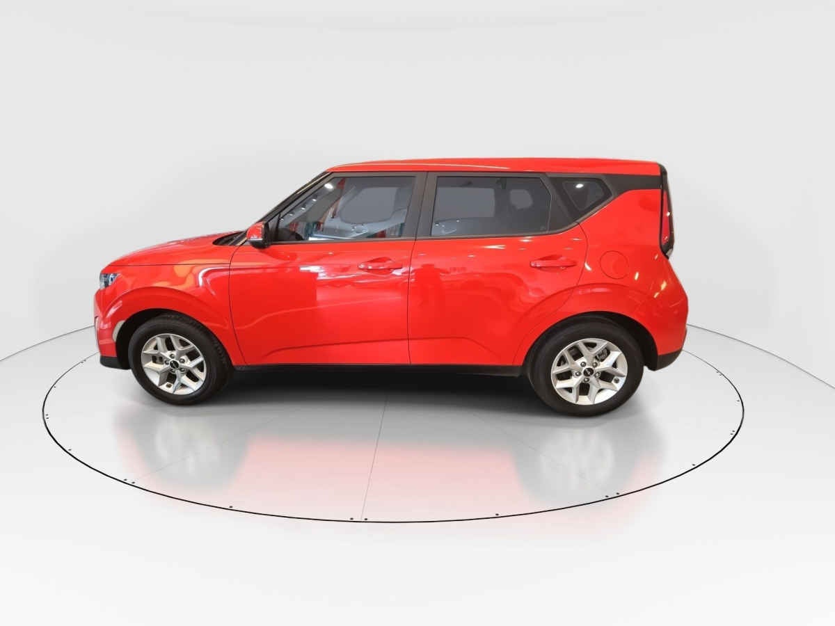 2024 Kia Soul 5p LX L4/1.6 Aut