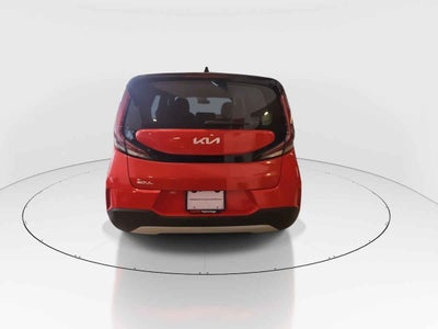 2024 Kia Soul 5p LX L4/1.6 Aut