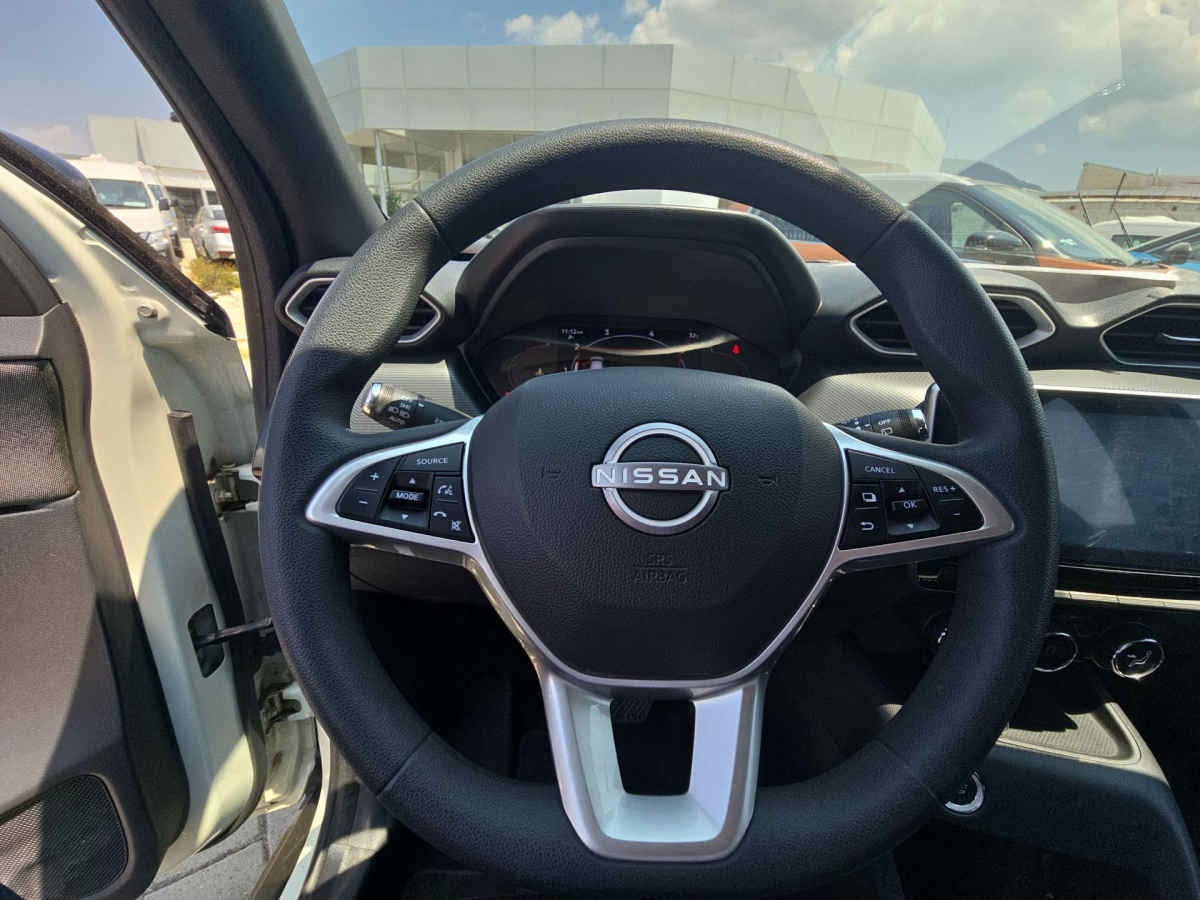 2025 Nissan Magnite 5p Advance L3/1.0/T Aut